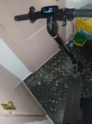 Patinete Eléctrico Negro