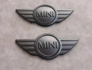 Mini Cooper One Logo Capó y Maletero 11,5x5cm