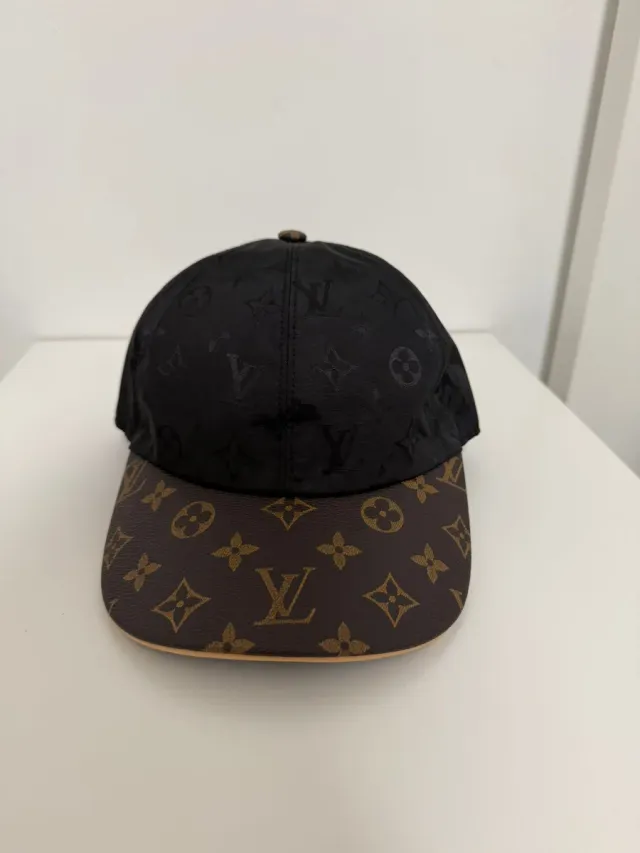 Gorra Louis Vuitton Negra y Marrón