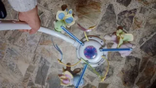 Móvil para cuna musical con peluches