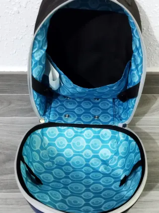 Maleta Pokémon + 450 cartas