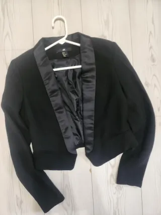 Americana corta H&M Negra Talla XS