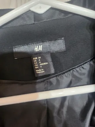 Americana corta H&M Negra Talla XS