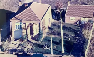 Chalet casa con jardín