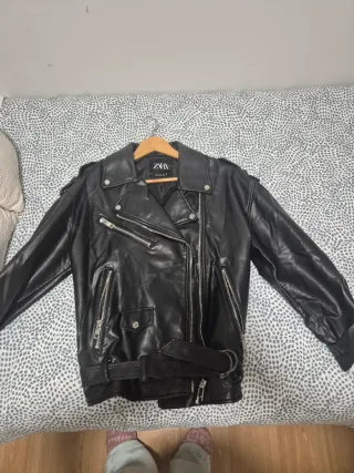 Cazadora Piel Zara Negra