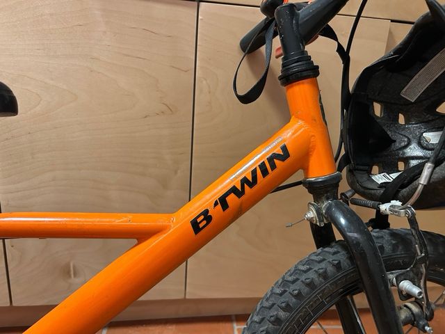 Bicicleta infantil B'TWIN naranja