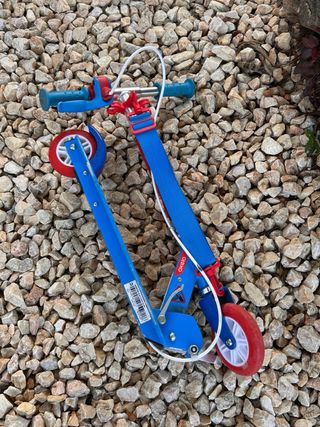 Patinete infantil Oxelo azul y rojo