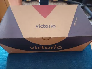 ZAPATILLAS BAMBAS VICTORIA CHICA NUEVAS TALLA 41 E