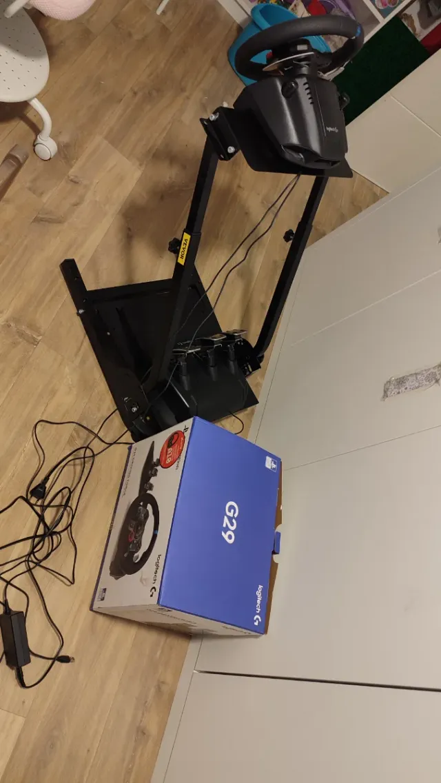 Volante Logitech G29 + Soporte VEVOR