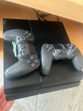 Consola PS4 (PlayStation 4) Negra
