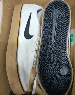 Scarpe Nike Bianche e Marroni Tg 42