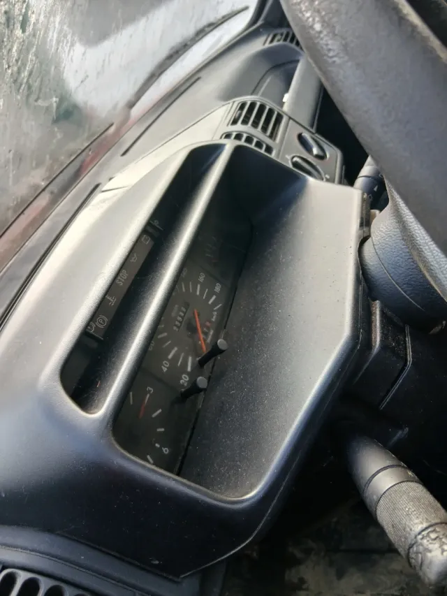 Despiece Peugeot 205 1.8d (1995)