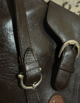 Bolso Vintage Cartier Marrón Cuero Hebilla Ovalada