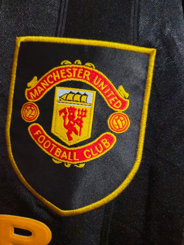 Camiseta Manchester United Cantona Umbro Talla L