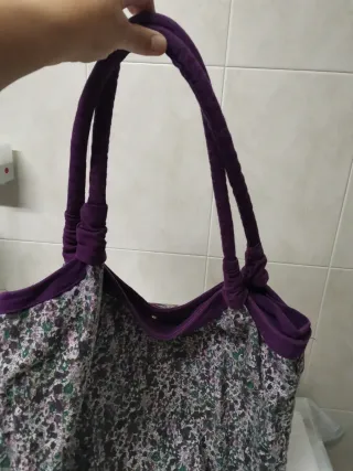 Bolso Amichi floral morado