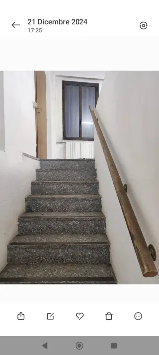 Spazio commerciale + 4 box Lecco