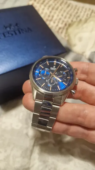 Reloj Festina Cronógrafo Azul y Plateado