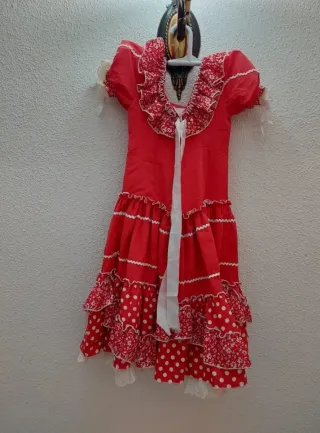 Vestido de flamenca rojo con lunares
