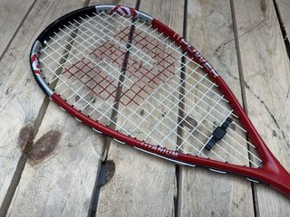 RAQUETA SQUASH WILSON TITANIUM POWER