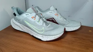 Nike Juniper Trail 2 Goretex Verde/Rojo