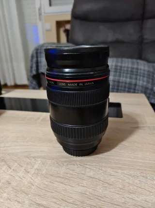 Cámara Canon EOS 5D Mark III + Flash