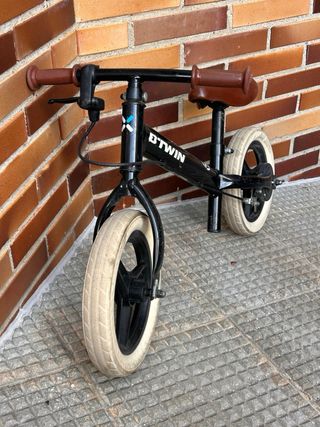 Bicicleta infantil D'Twin sin pedales