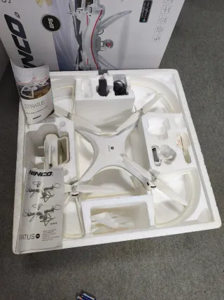 Dron Ninco Stratus GPS