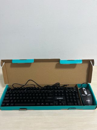 Teclado y Ratón Gaming SANDA RGB con luces