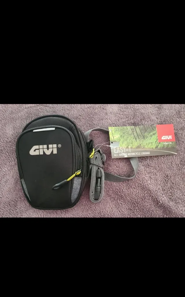Bolso de pierna Givi para motocicleta