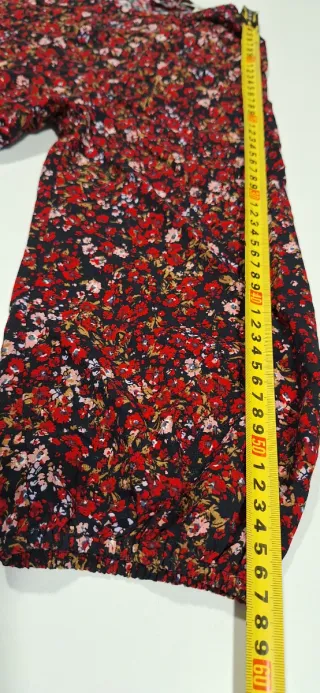 Blusa Esprit floral roja talla M