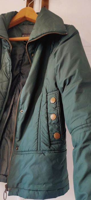 Chaqueta bomber verde Mango