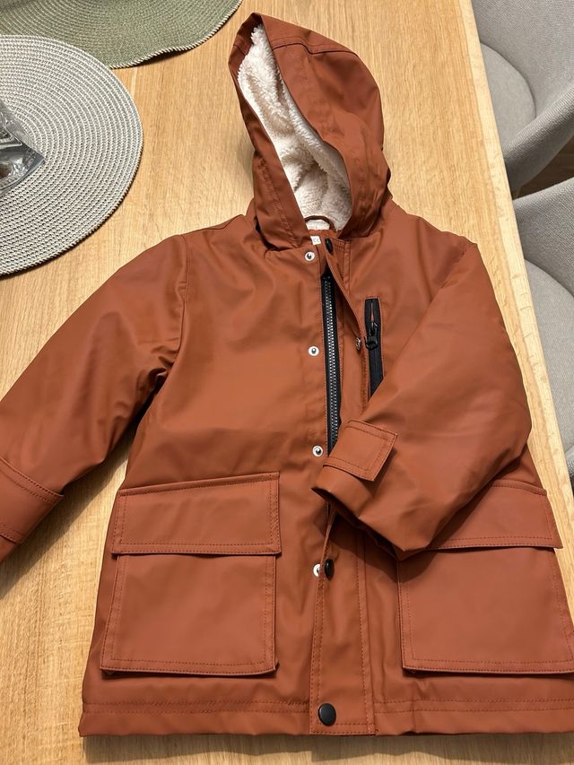 Abrigo niño Gocco. Talla 3-4 años. Sin usar