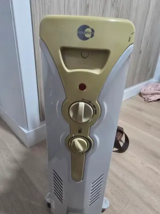 Radiador Equation Beige/Blanco