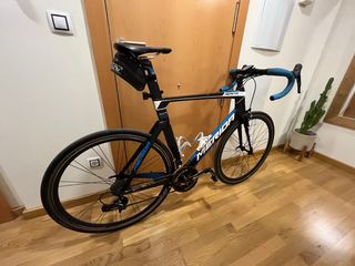 Bicicleta de carretera Merida Reacto