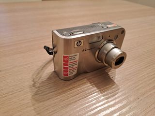 Vintage compact camera HP Photosmart R717 6,2 MP