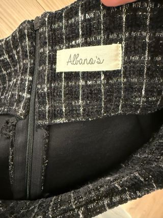 Pantalón de punto recto con botones