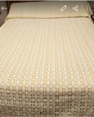 Colcha grande blanca