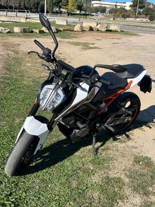 Moto KTM Duke 125