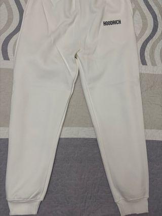 Chandal Hoodrich sin estrenar