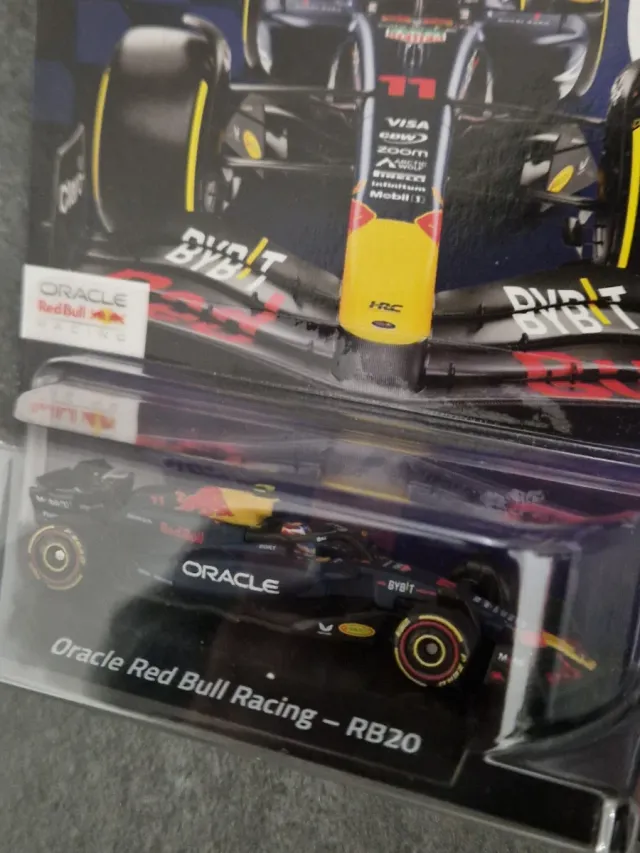 HotWheels Premium F1 Red Bull Racing RB20 #11