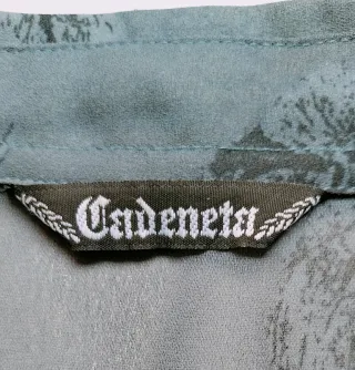 Camisa Cadeneta floral azul azafata