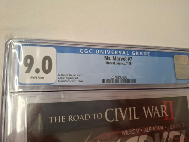 Fumetto con Custodia Marvel Comics CGC grade 9.0