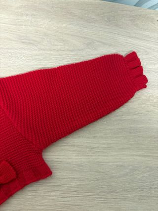 Chaqueta de punto roja 6 meses