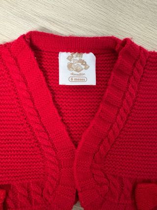 Chaqueta de punto roja 6 meses