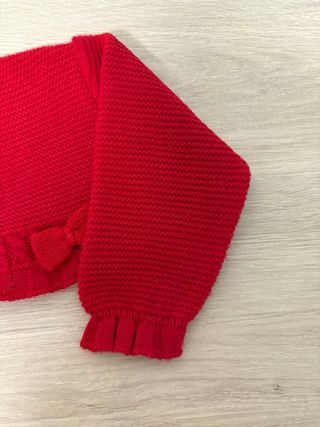 Chaqueta de punto roja 6 meses