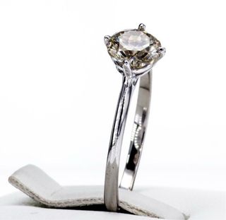 Solitario 1.02ct, VS2, Oro Blanco. Artesanía.