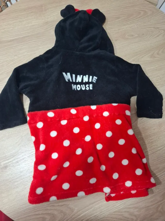 Bata Minnie Mouse 3-4 años