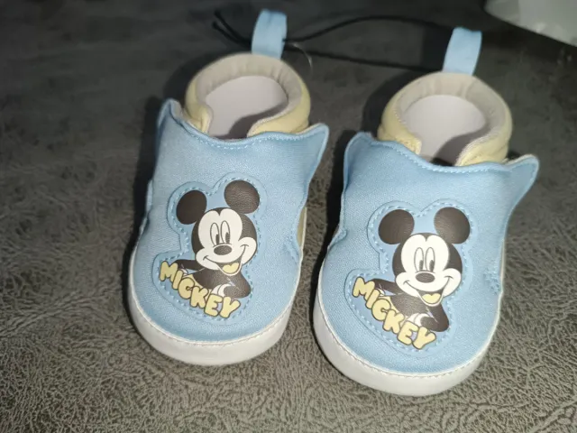 Zapatillas bebé Mickey Mouse
