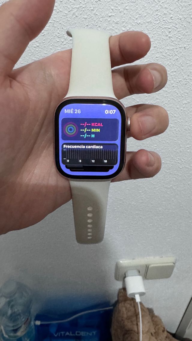 Apple Watch Series 10 Oro Rosa 42mm GPS me urge