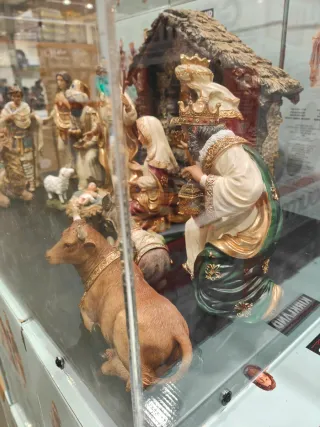 Nacimiento Pintado a Mano 14 Piezas